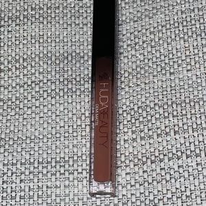 Huda beauty demy matte